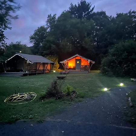 Отель Rendes Glamping Balatonrendes Экстерьер фото