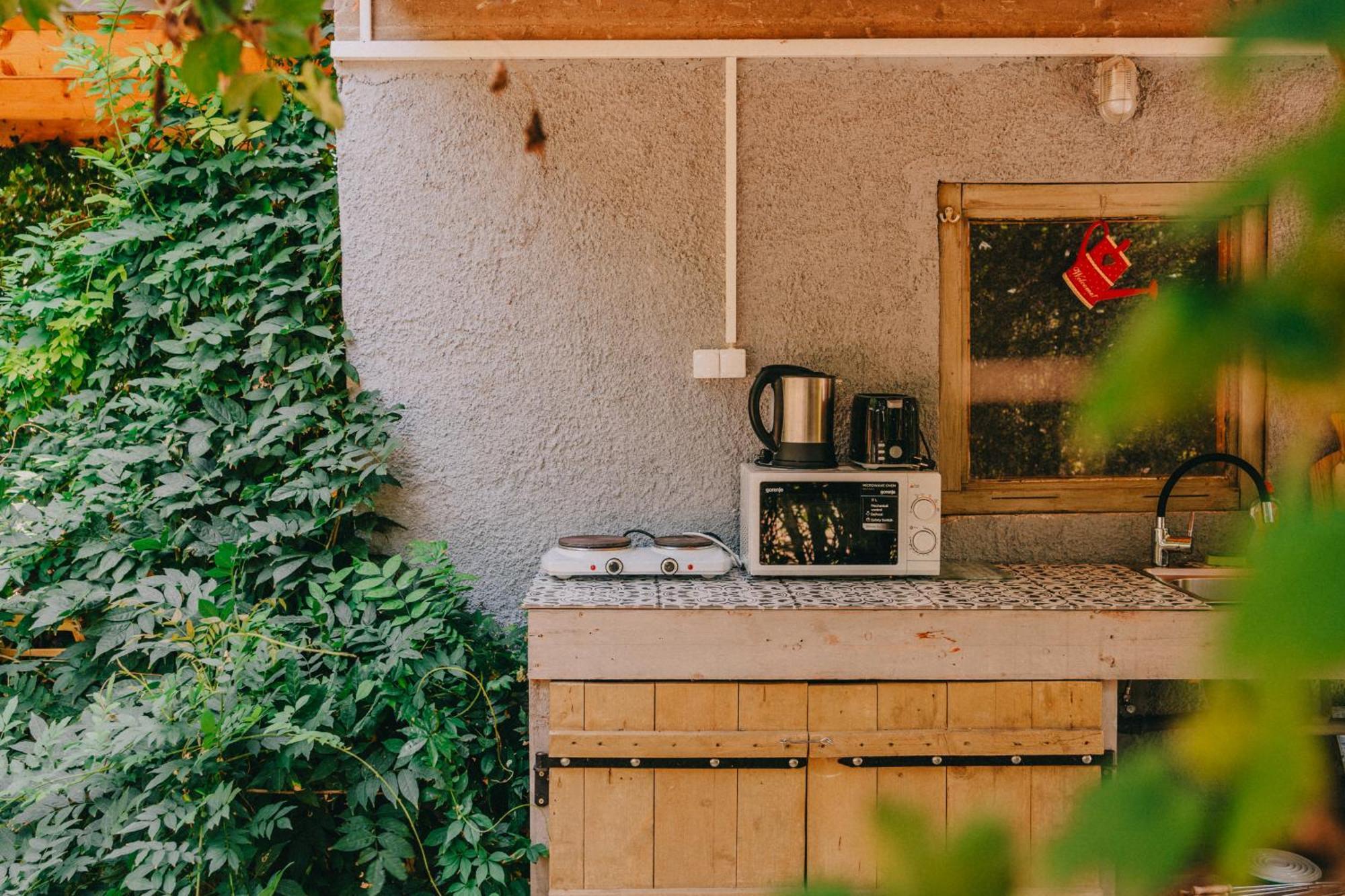 Отель Rendes Glamping Balatonrendes Экстерьер фото