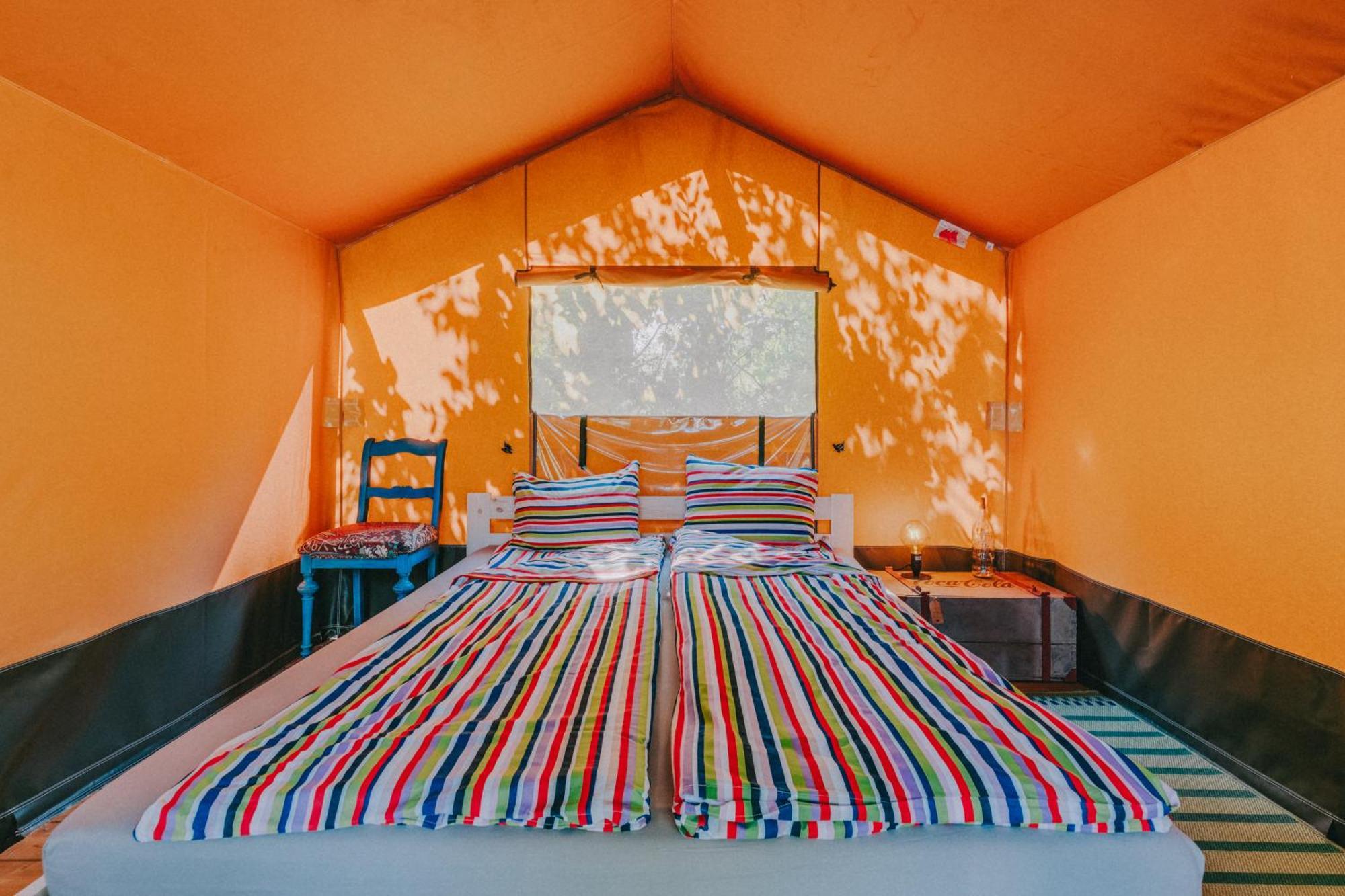 Отель Rendes Glamping Balatonrendes Экстерьер фото