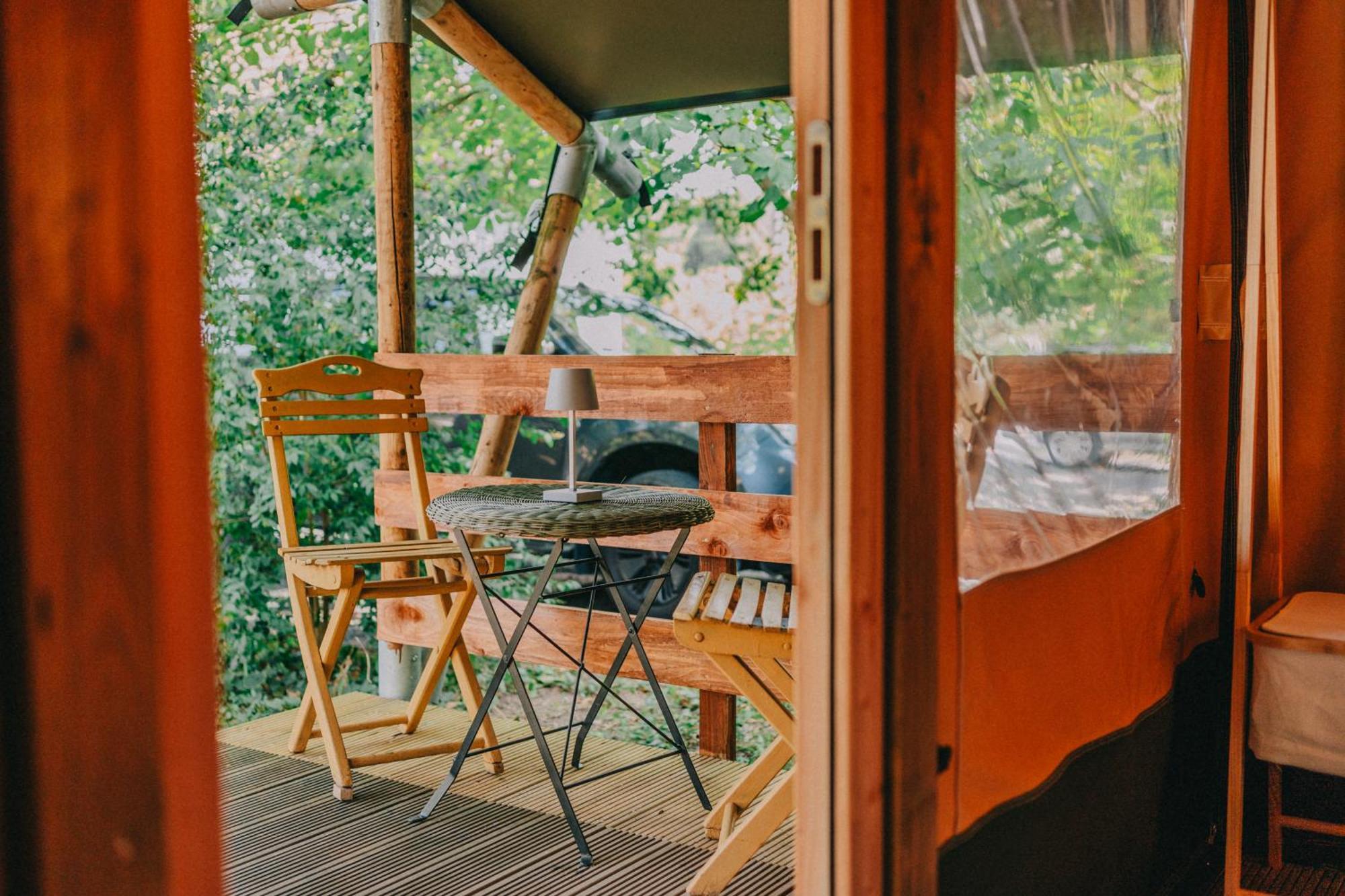 Отель Rendes Glamping Balatonrendes Экстерьер фото