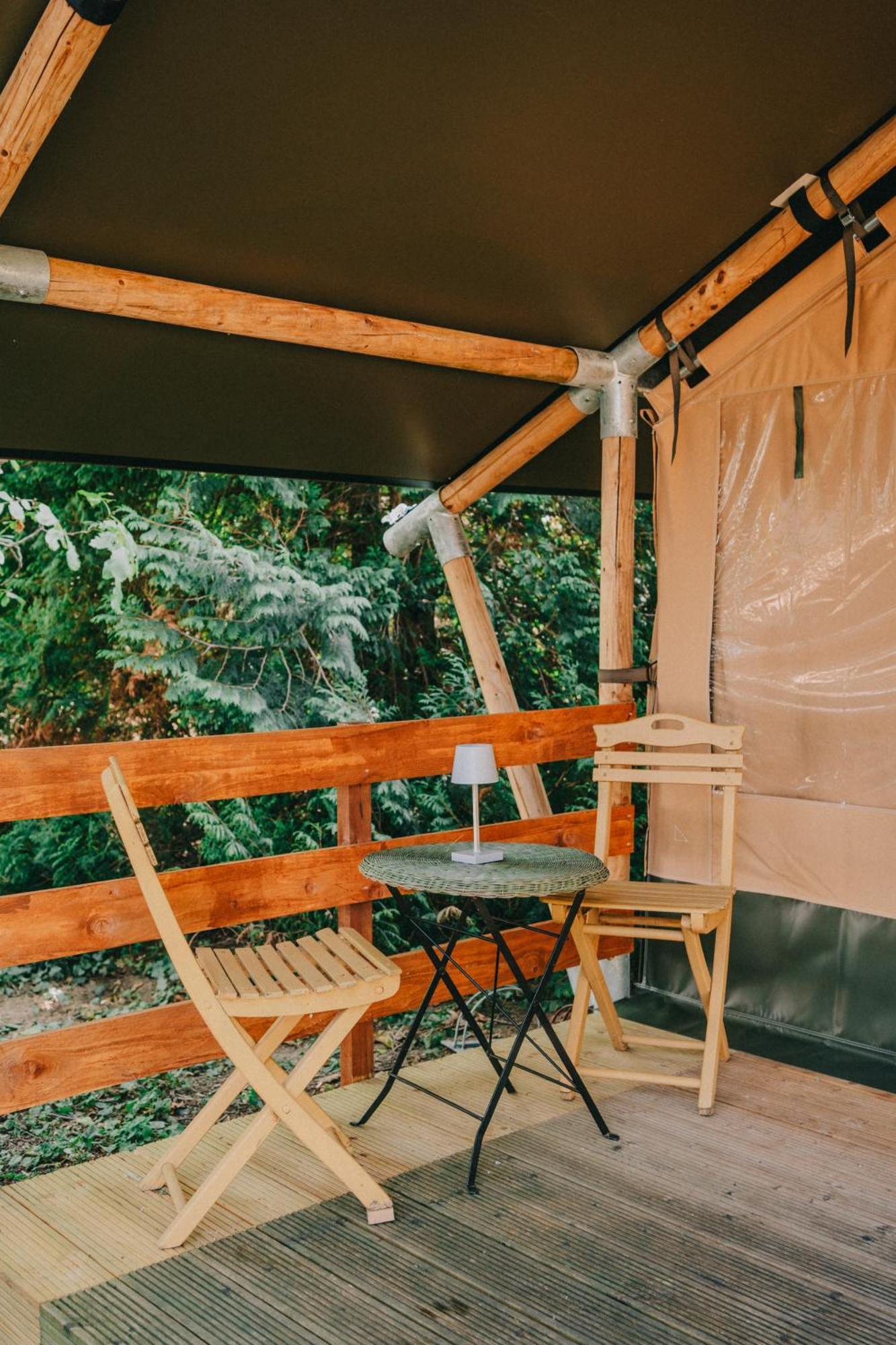 Отель Rendes Glamping Balatonrendes Экстерьер фото