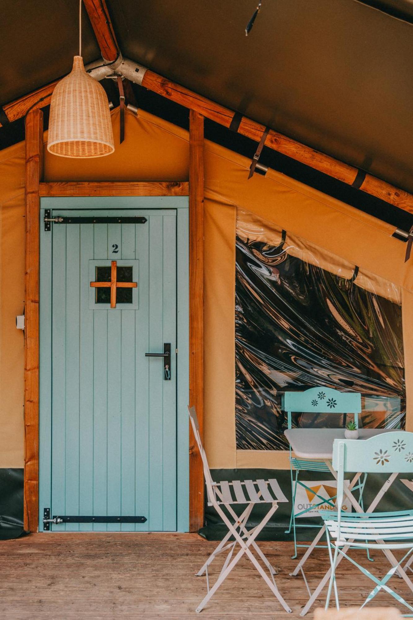 Отель Rendes Glamping Balatonrendes Экстерьер фото