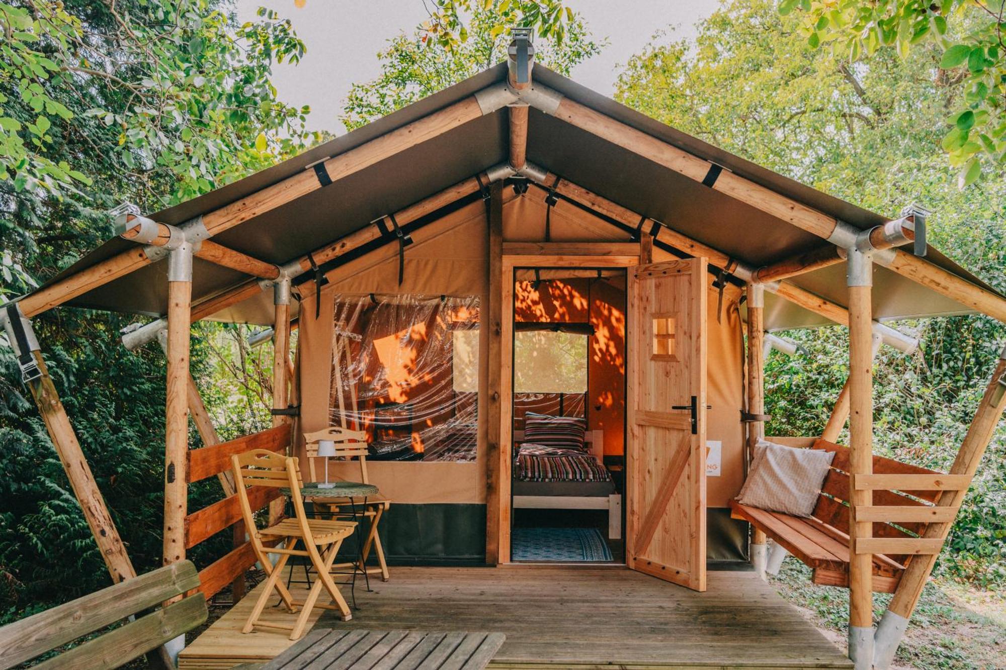 Отель Rendes Glamping Balatonrendes Экстерьер фото