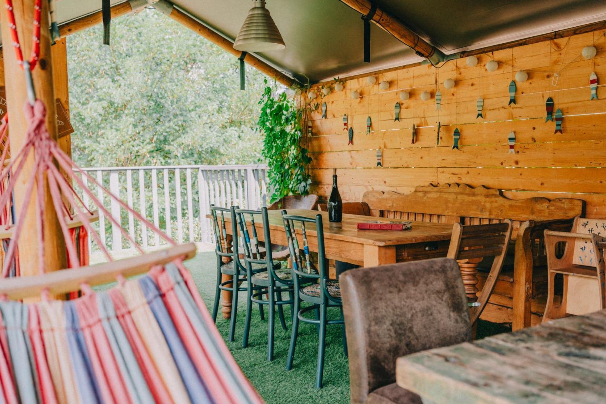 Отель Rendes Glamping Balatonrendes Экстерьер фото