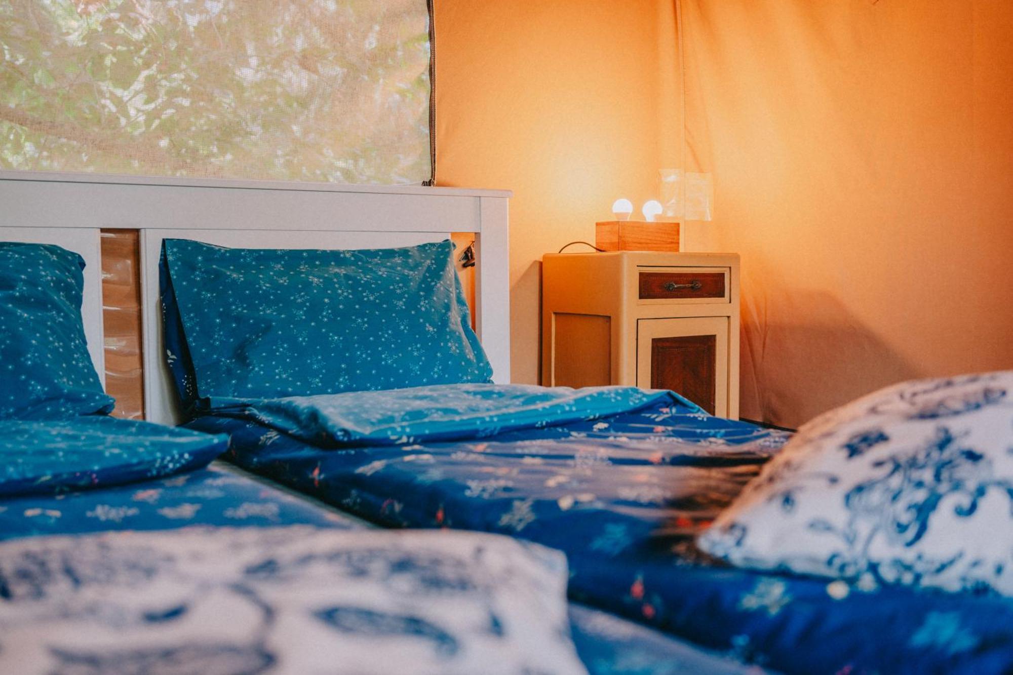 Отель Rendes Glamping Balatonrendes Экстерьер фото