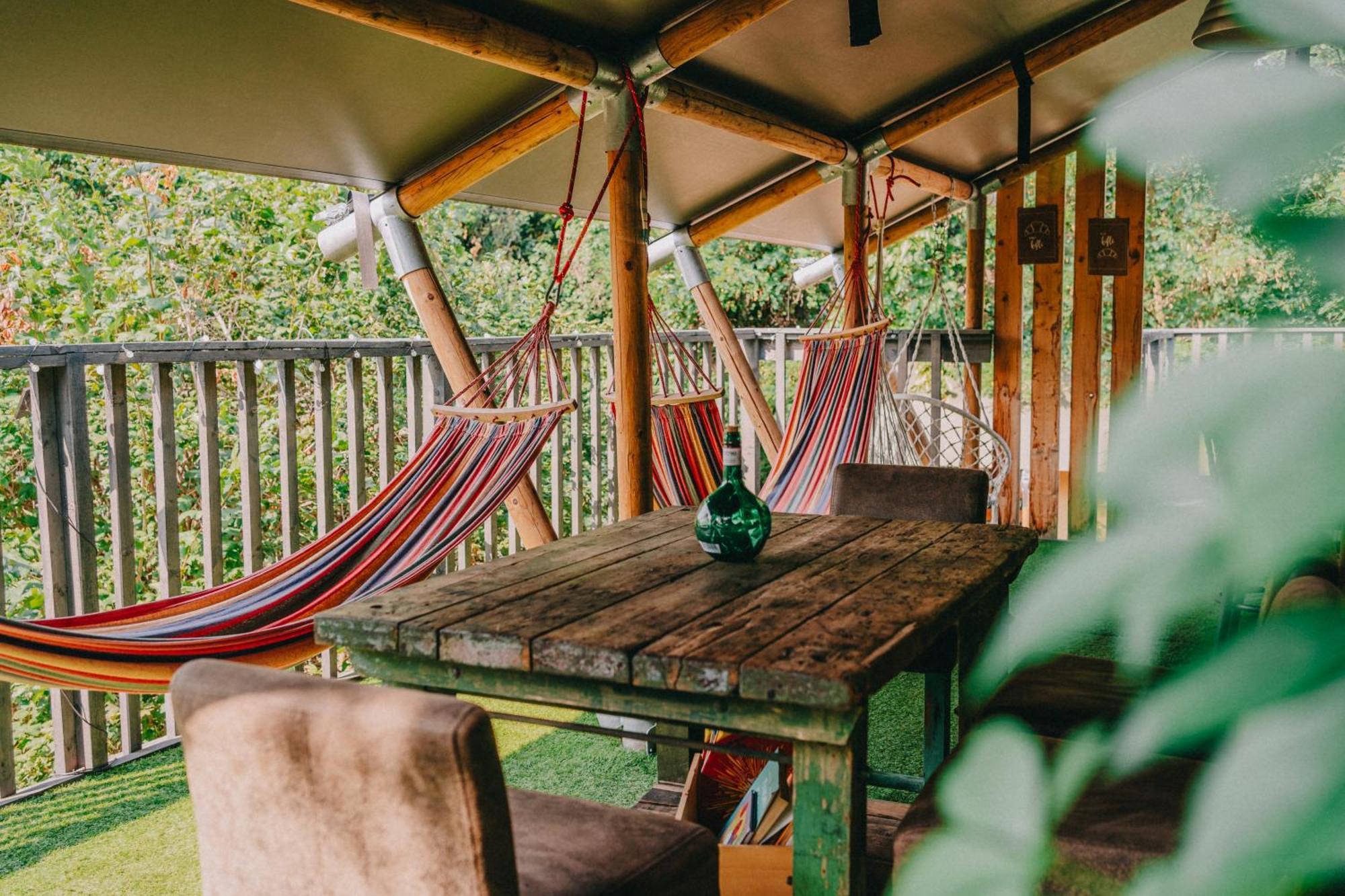 Отель Rendes Glamping Balatonrendes Экстерьер фото
